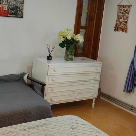 Casa Magnolia Hotell Douăzeci şi Trei August Eksteriør bilde