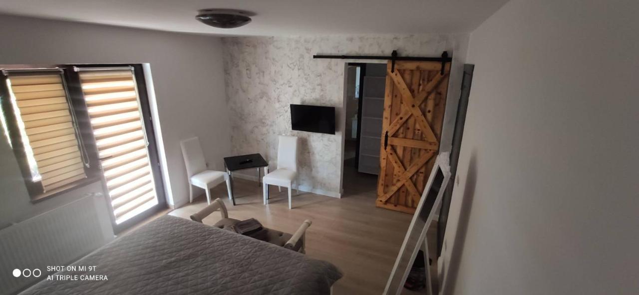 Casa Magnolia Hotell Douăzeci şi Trei August Eksteriør bilde